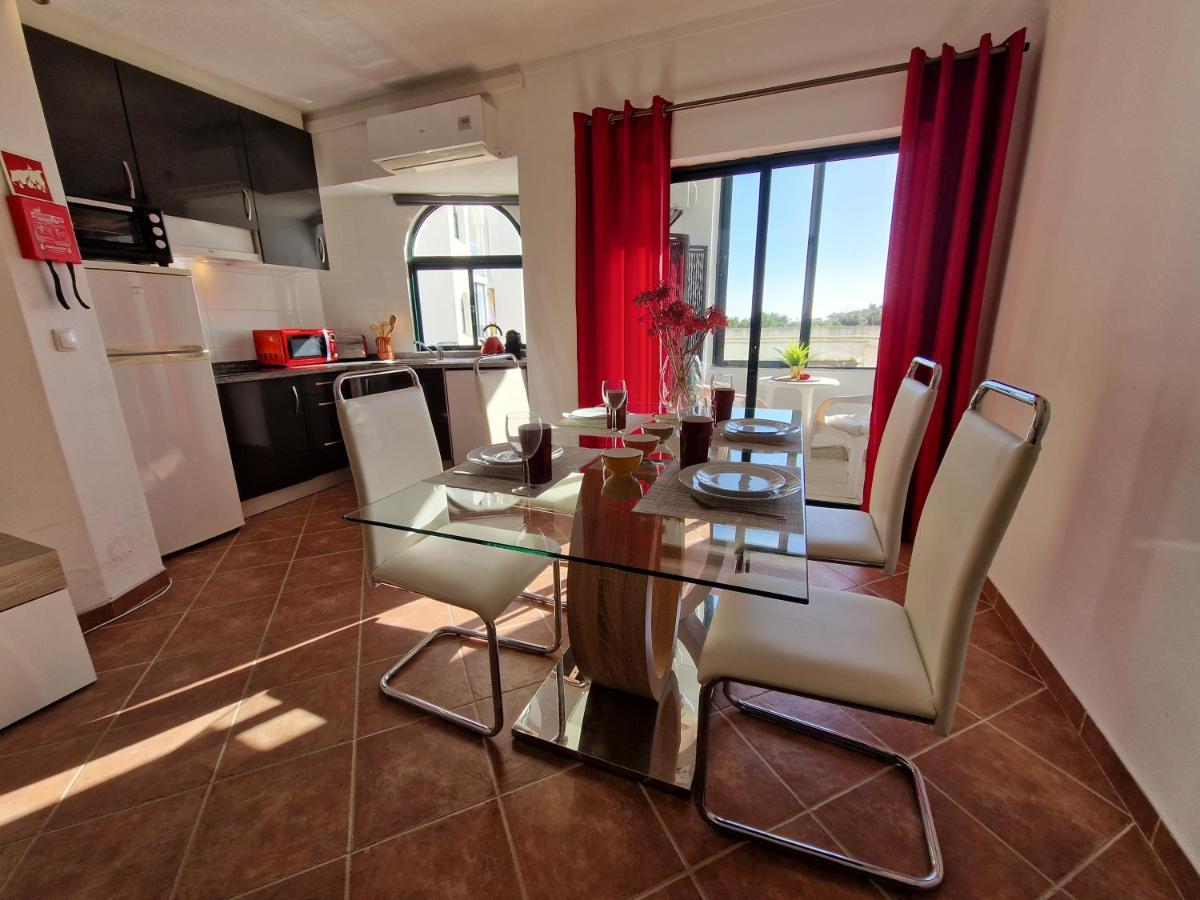 דירות אלבור Pleasant T1 With Open View In A Calm Area מראה חיצוני תמונה